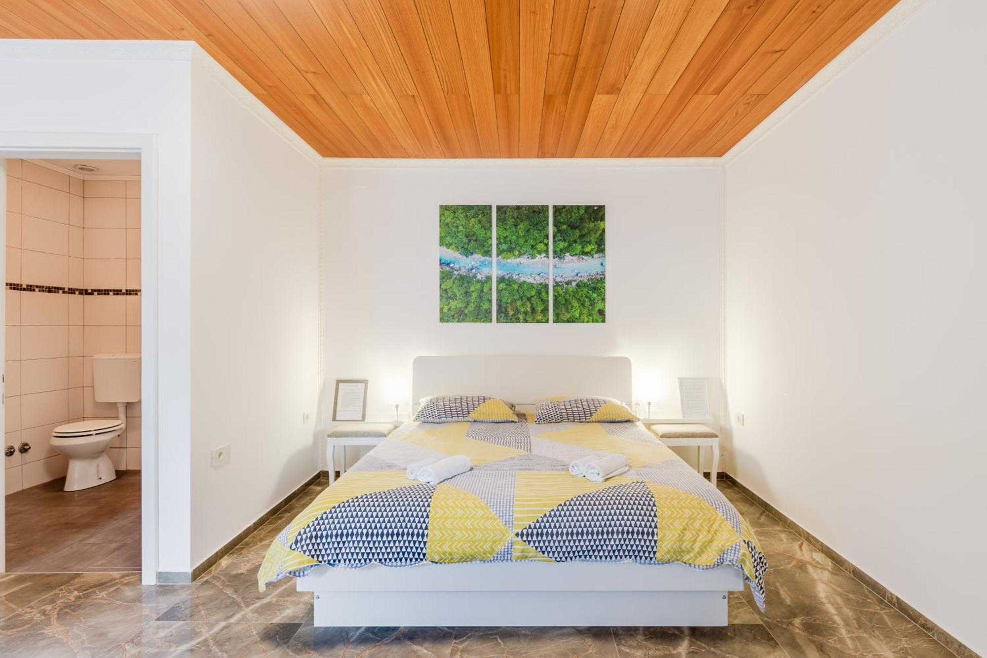 Apartmaji Mausi Bovec Ngoại thất bức ảnh