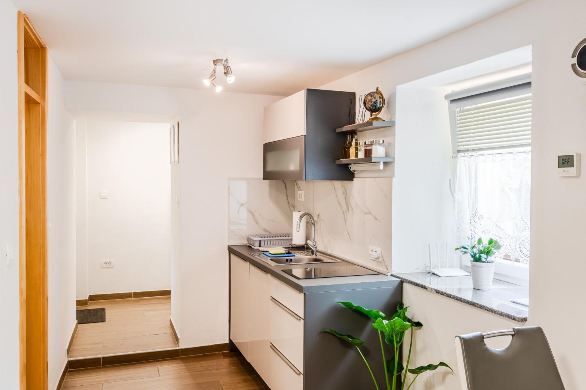 Apartmaji Mausi Bovec Ngoại thất bức ảnh