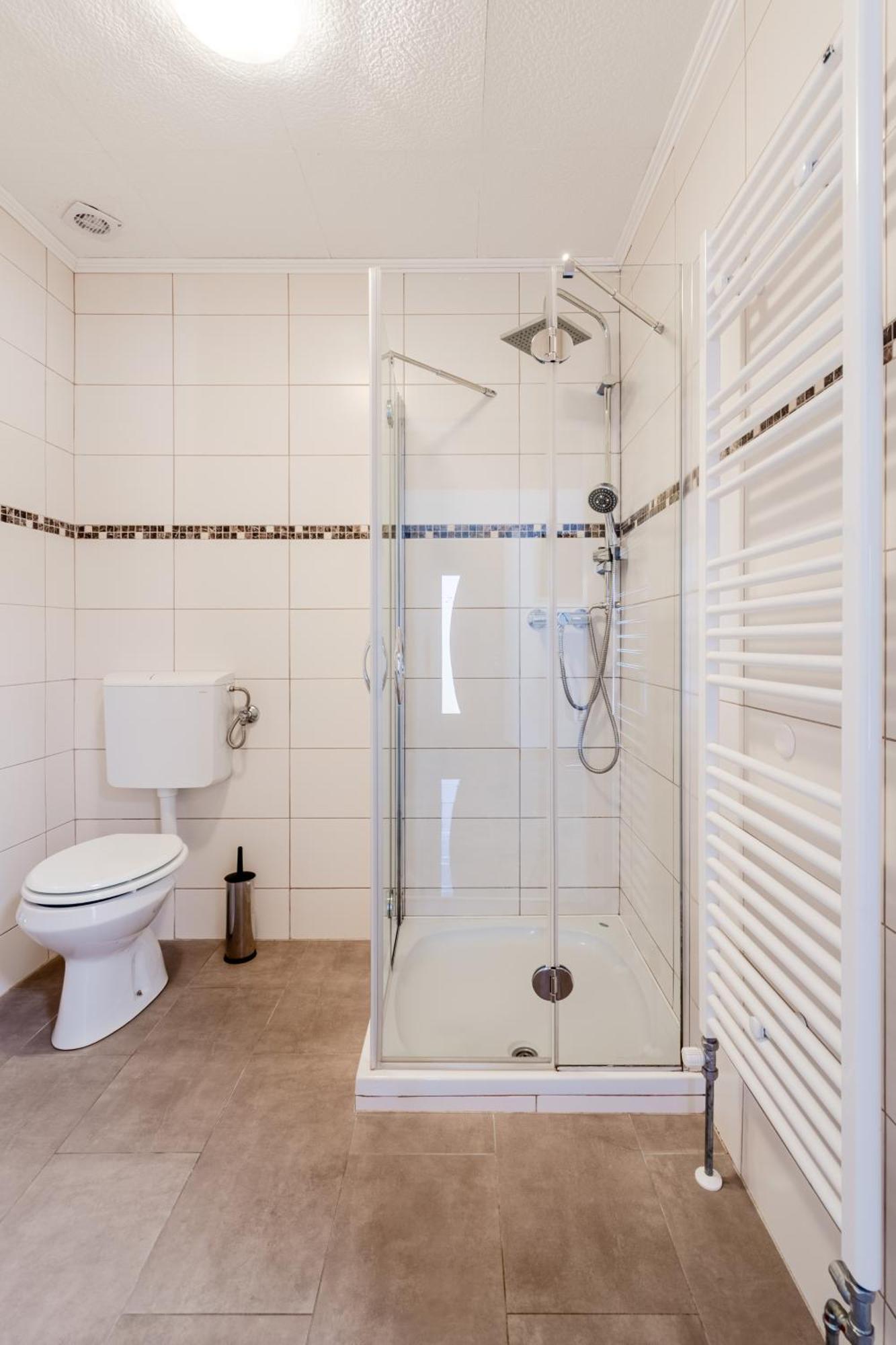 Apartmaji Mausi Bovec Ngoại thất bức ảnh