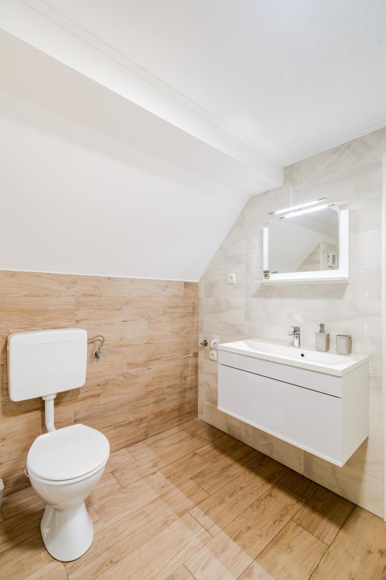 Apartmaji Mausi Bovec Ngoại thất bức ảnh