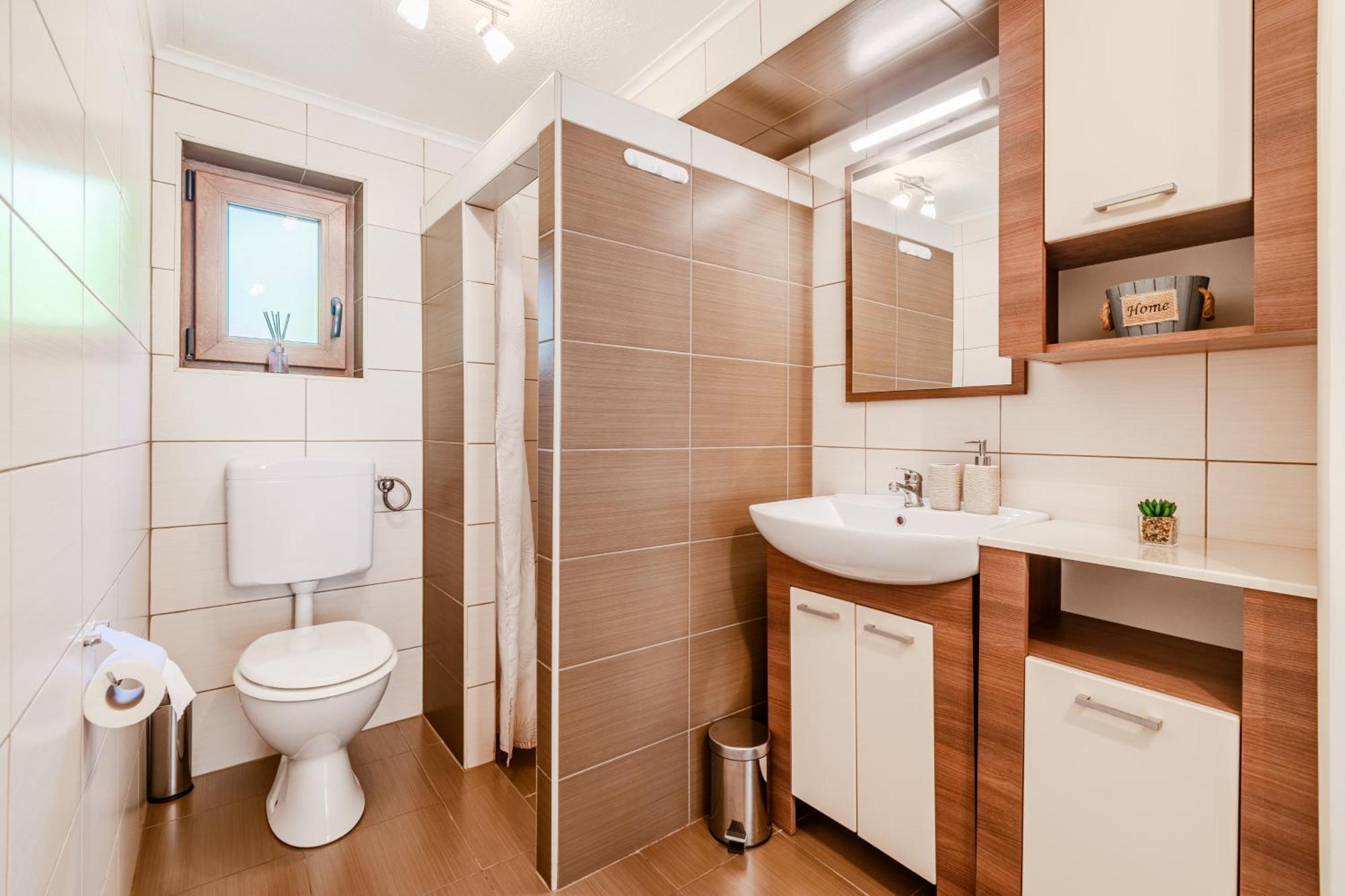 Apartmaji Mausi Bovec Ngoại thất bức ảnh